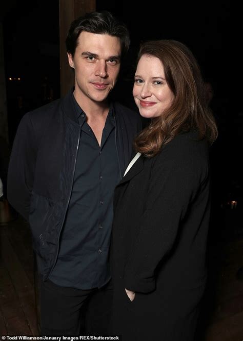 finn wittrock and wife